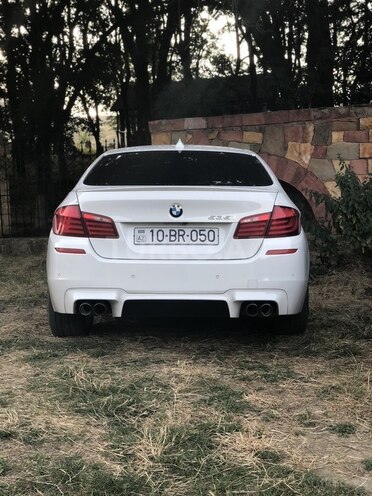 BMW 535 2011, 158,000 km - 3.0 л - Gəncə