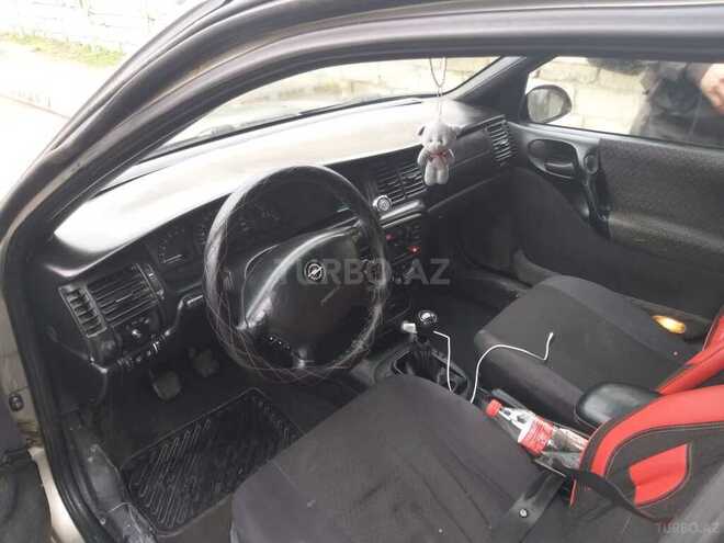 Opel Vectra 1997, 250,000 km - 2.0 l - Bakı