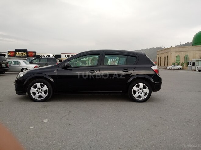 Opel Astra 2006, 200,000 km - 1.3 l - Bakı