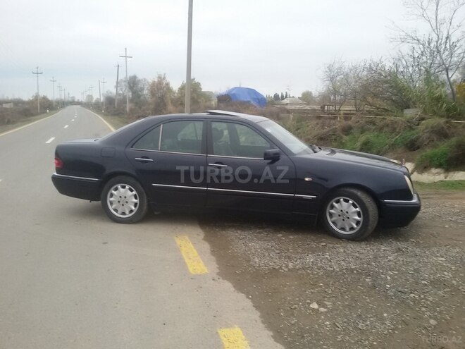 Mercedes E 290 1997, 270,000 km - 2.9 l - İmişli