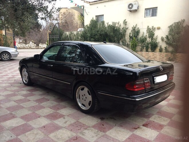 Mercedes E 270 2000, 477,000 km - 2.7 l - Bakı