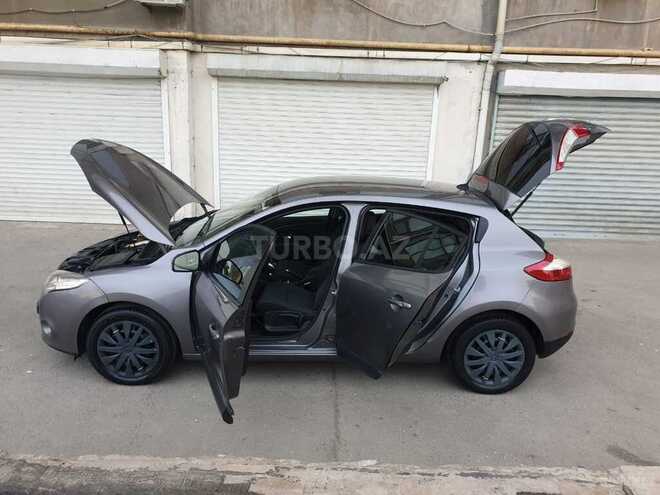 Renault Megane 2009, 182,000 km - 1.5 l - Bakı