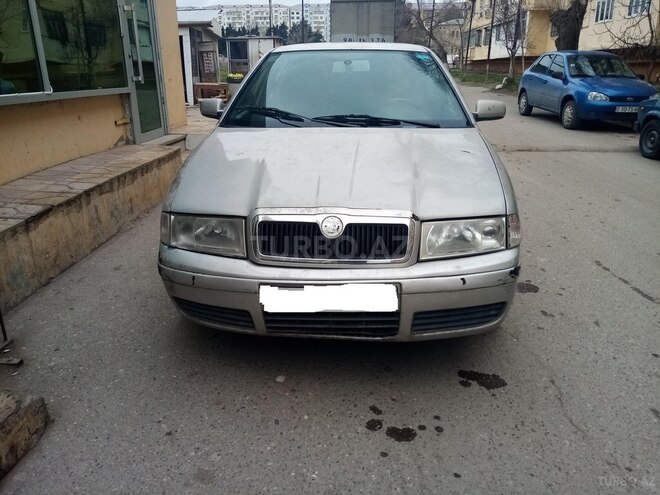 Skoda Octavia 2004, 214,000 km - 1.6 l - Sumqayıt