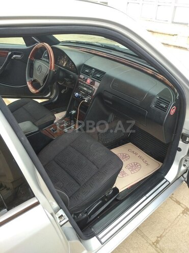 Mercedes C 180 1998, 256,000 km - 1.8 l - Bakı