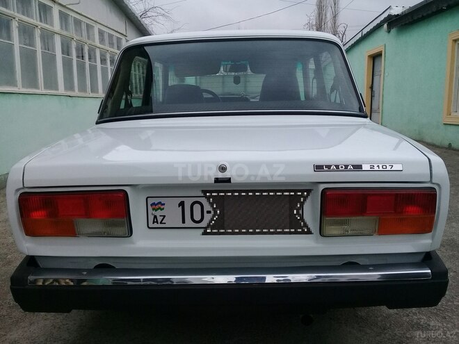 LADA (VAZ) 2107 2007, 98,738 km - 1.6 l - Quba