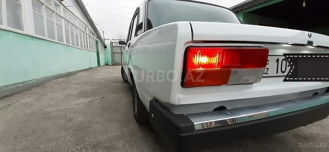 LADA (VAZ) 2107 2007, 98,738 km - 1.6 l - Quba