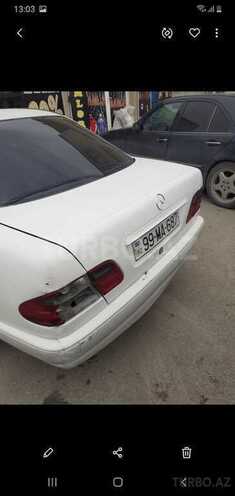 Mercedes E 200 1996, 335,000 km - 2.0 l - Bakı