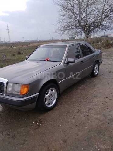 Mercedes E 200 1991, 225,000 km - 2.0 l - Neftçala