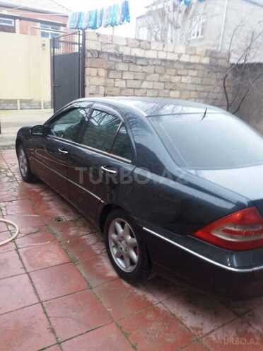 Mercedes C 240 2001, 267,000 km - 2.6 l - Bakı