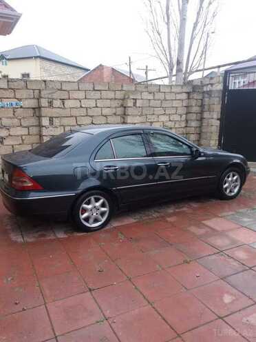 Mercedes C 240 2001, 267,000 km - 2.6 l - Bakı