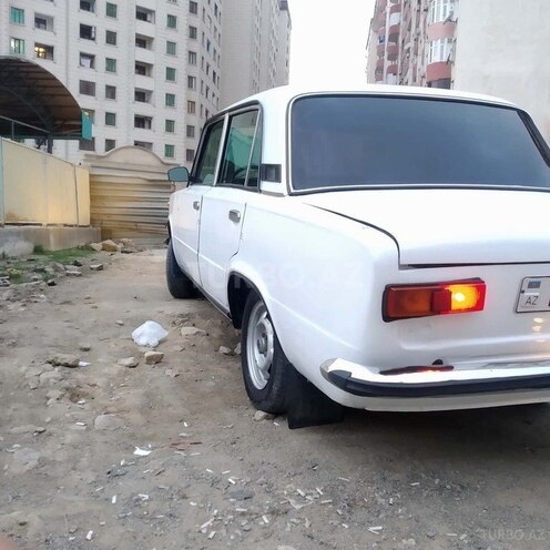 LADA (VAZ) 21011 1975, 800,000 km - 1.6 л - Bakı