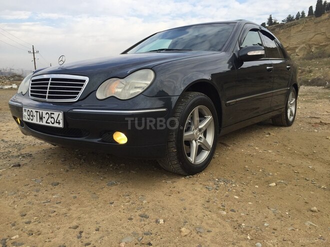 Mercedes C 240 2000, 235,000 km - 2.6 l - Bakı