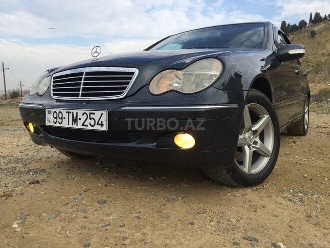 Mercedes C 240 2000, 235,000 km - 2.6 l - Bakı