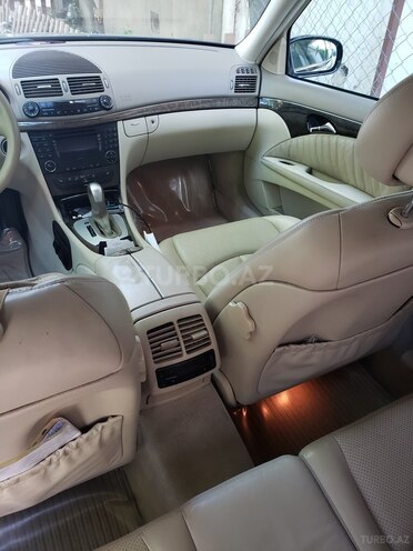 Mercedes E 240 2002, 250,000 km - 2.6 l - Bakı
