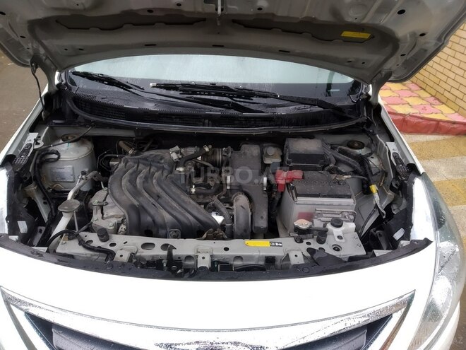 Nissan Sunny 2014, 122,000 km - 1.5 l - Bakı