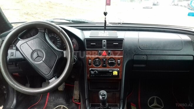 Mercedes C 200 1996, 342,152 km - 2.0 л - Gəncə
