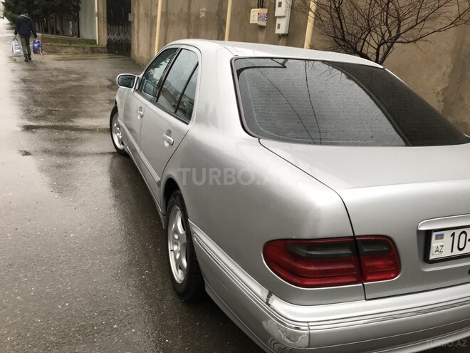 Mercedes E 270 1999, 350,000 km - 2.7 l - Bakı