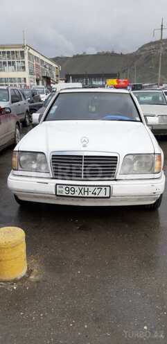 Mercedes E 200 1990, 483,105 km - 2.0 л - Bakı