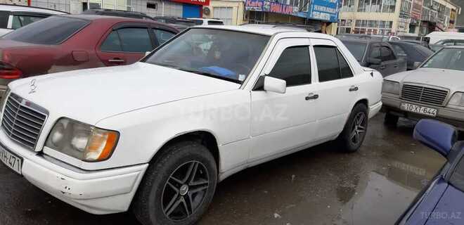 Mercedes E 200 1990, 483,105 km - 2.0 л - Bakı