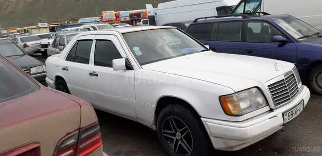 Mercedes E 200 1990, 483,105 km - 2.0 л - Bakı