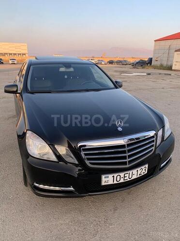 Mercedes E 220 2010, 242,000 km - 2.2 l - Bakı