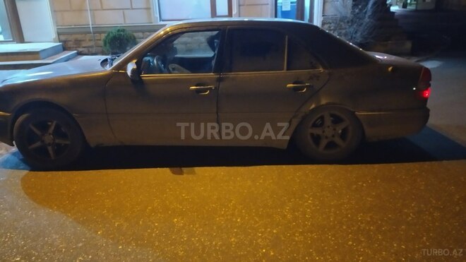 Mercedes C 200 1994, 320,000 km - 2.0 l - Bakı