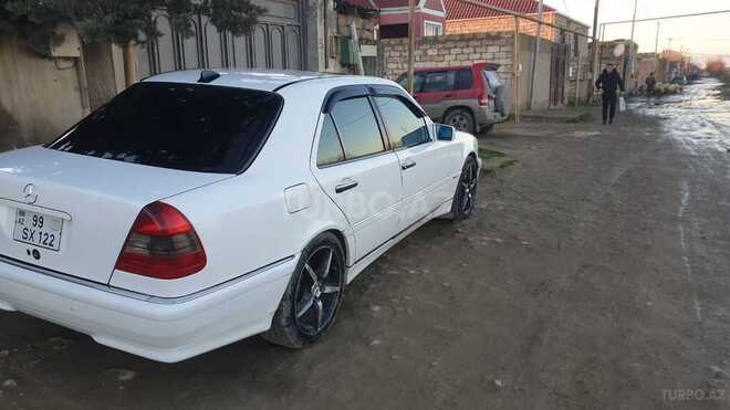 Mercedes C 230 1997, 222,679 km - 2.3 l - Bakı