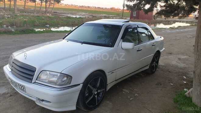 Mercedes C 230 1997, 222,679 km - 2.3 l - Bakı