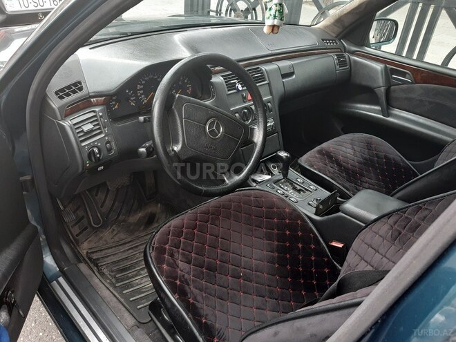 Mercedes E 240 1998, 275,000 km - 2.4 l - Bakı