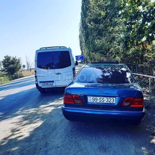 Mercedes E 240 1998, 275,000 km - 2.4 l - Bakı
