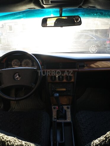 Mercedes 190 1991, 260,000 km - 2.0 л - Bakı