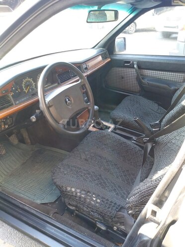 Mercedes 190 1991, 260,000 km - 2.0 л - Bakı