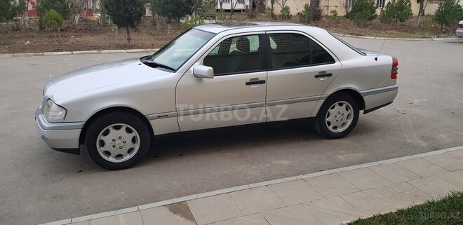 Mercedes C 180 1996, 284,000 km - 1.8 л - Şirvan
