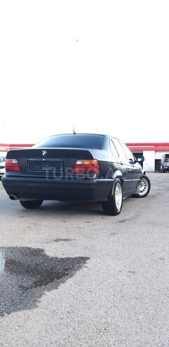 BMW 318 1991, 300,000 km - 1.8 l - Bakı