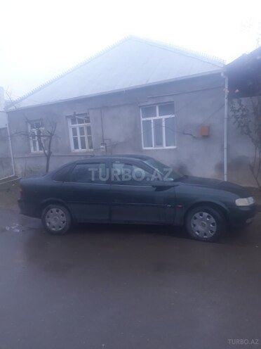 Opel Vectra 1997, 200,000 km - 1.8 l - Tovuz