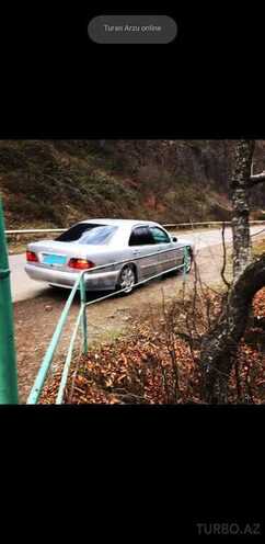 Mercedes E 230 1996, 295,000 km - 2.3 л - Tovuz