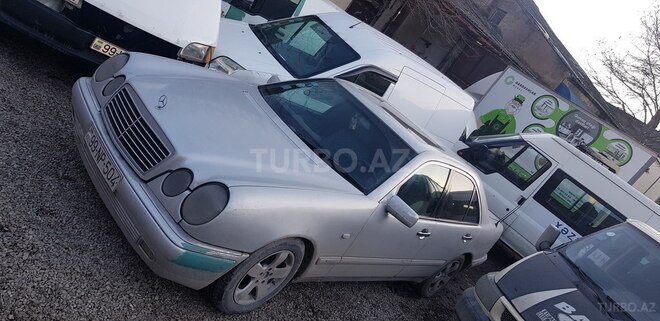 Mercedes E 300 1996, 500,280 km - 0.3 l - Bakı