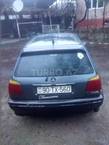 Volkswagen Golf 1995, 21,100 km - 1.8 l - Zaqatala