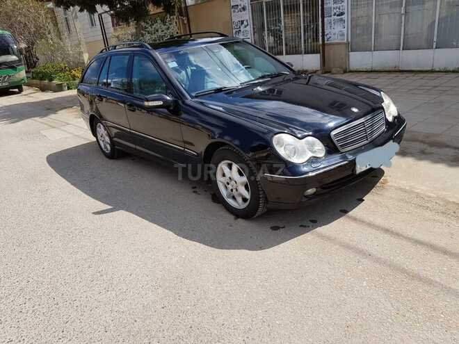 Mercedes C 220 2003, 375,000 km - 2.2 л - Salyan