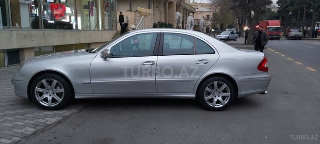 Mercedes E 350 2006, 280,000 km - 3.5 л - Bakı