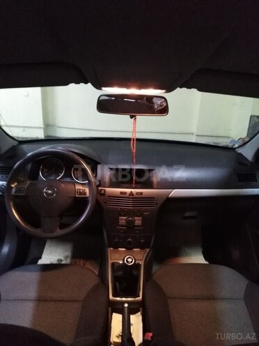 Opel Astra 2006, 195,000 km - 1.4 l - Gəncə