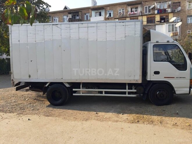 Isuzu NKR 55 E 2008, 210,000 km - 2.8 l - Gəncə