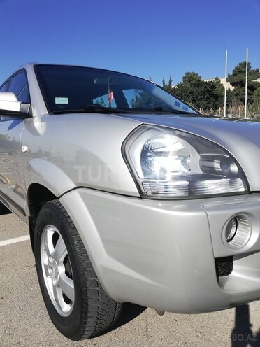 Hyundai Tucson 2007, 200,000 km - 2.0 l - Bakı