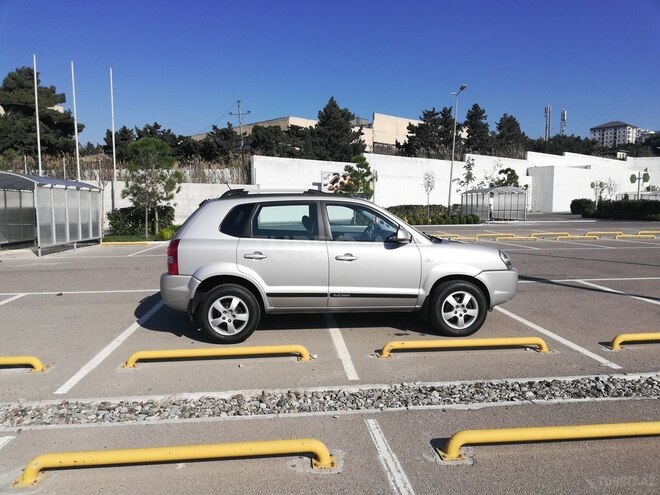 Hyundai Tucson 2007, 200,000 km - 2.0 l - Bakı
