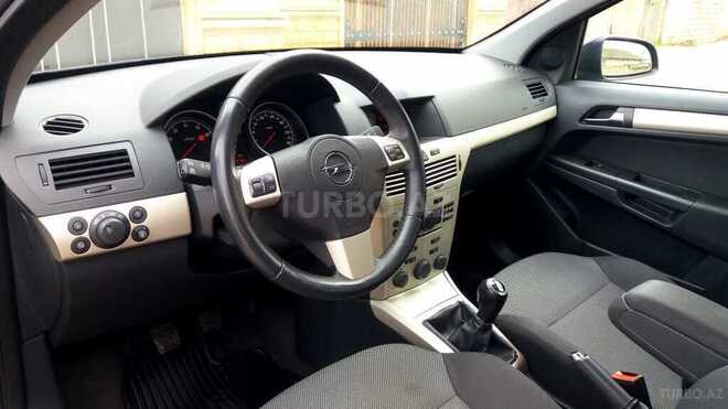 Opel Astra 2008, 180,000 km - 1.4 л - Bakı