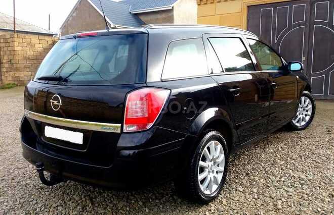 Opel Astra 2008, 180,000 km - 1.4 л - Bakı