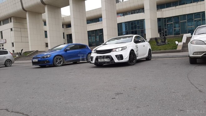 Kia Cerato Koup 2010, 179,800 km - 2.0 л - Bakı