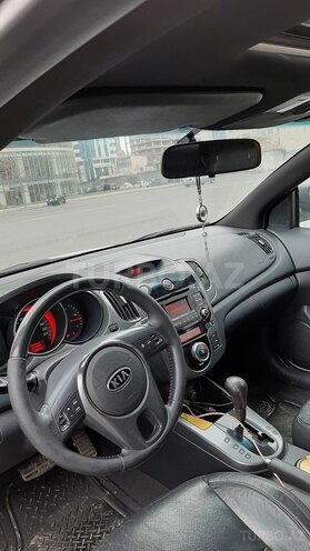 Kia Cerato Koup 2010, 179,800 km - 2.0 л - Bakı
