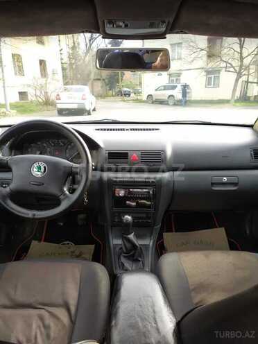 Skoda Octavia 2003, 340,000 km - 1.8 l - Bakı