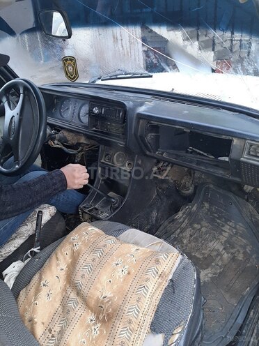 LADA (VAZ) 2107 1993, 500,000 km - 1.6 l - Salyan